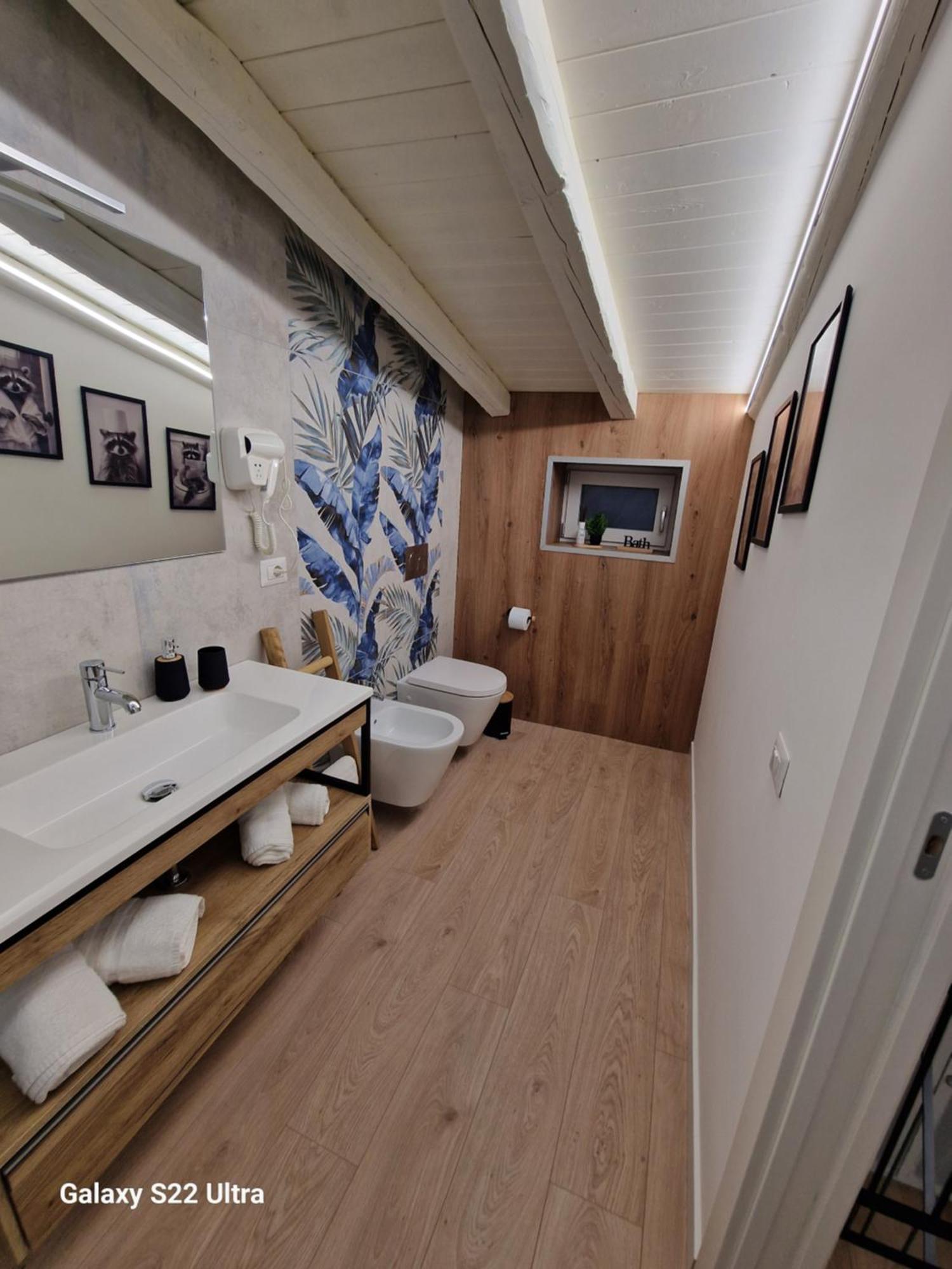 Blueskyhouse Centro Catania Apartment Bagian luar foto